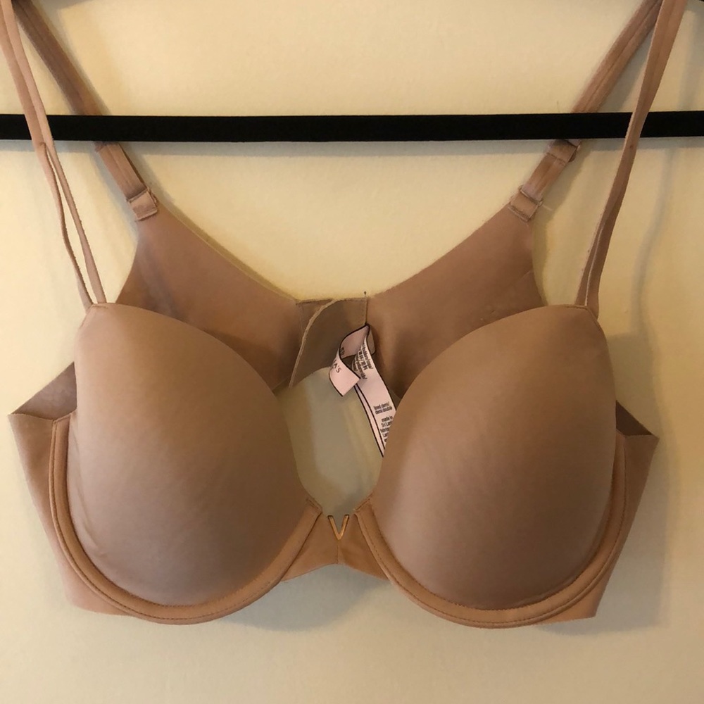 Victoria’s Secret bra nude Size 36C